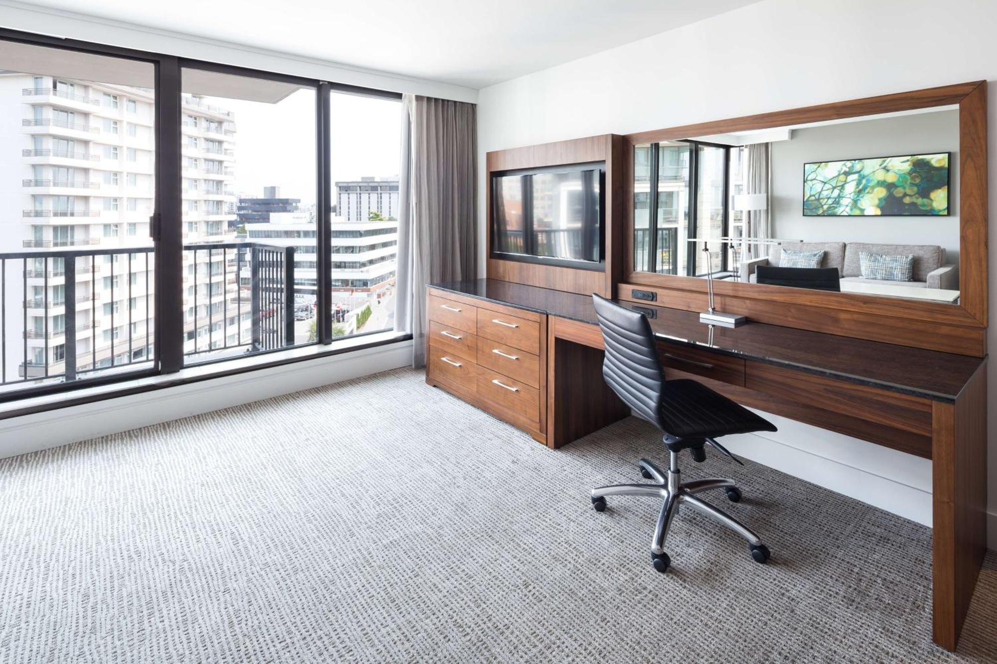 Doubletree By Hilton Hotel & Suites Victoria Eksteriør bilde